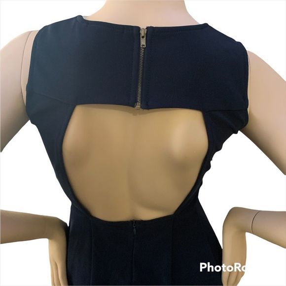 Romeo & Juliet Couture Mini Dress - Picture 4 of 4